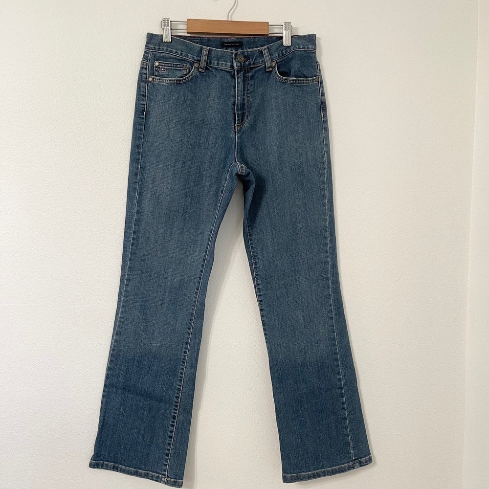 Tommy Hilfiger Womens Staigth Leg Jeans, Denim. Size 8R